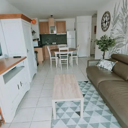 Caresse D'Azur, Cocon Pour 4 Personnes. Apartmán